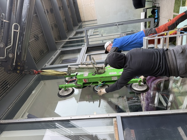 About Tulse Hill Glazing